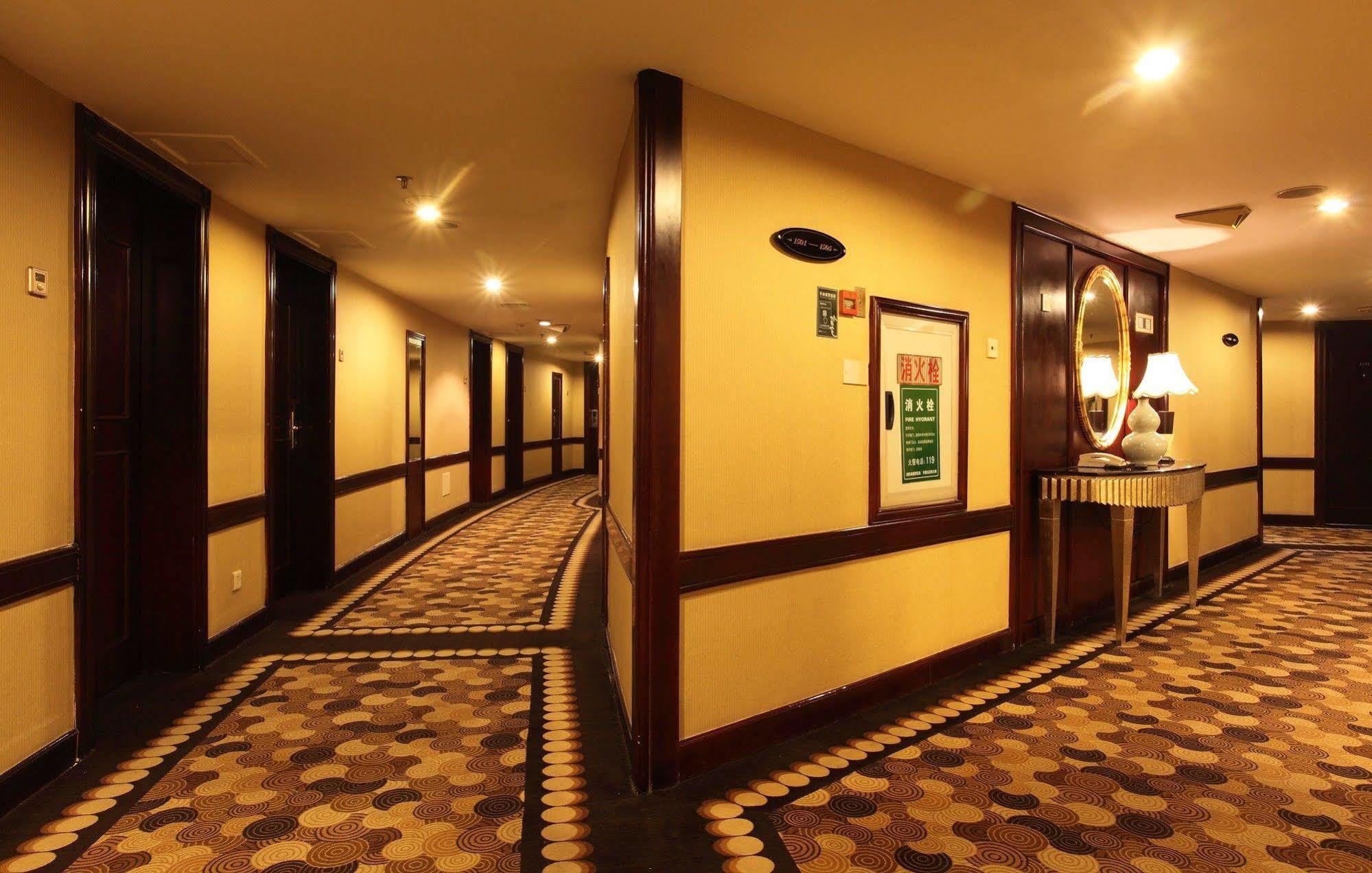 Weilai Conifer Hotel 정저우 외부 사진